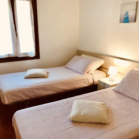 לינה וארוחת בוקר Casa Sonia