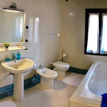 Casa Sonia Bed & Breakfast Quarto dʼAltino